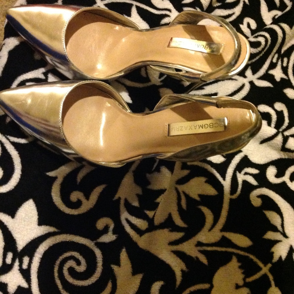 Shoe